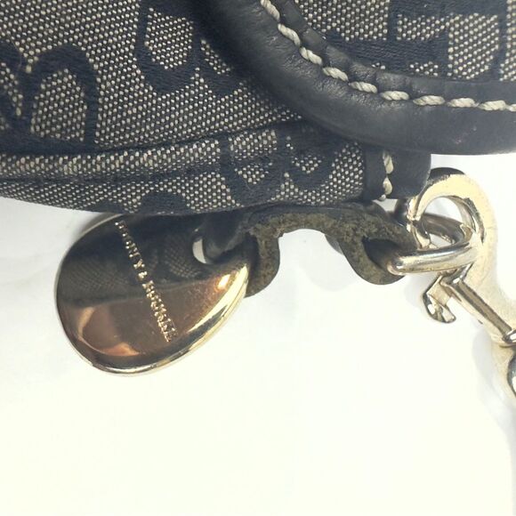 Authentic Dooney & Bourke Signature Blue and Grey Fabric Wristlet Wallet - Picture 7 of 15